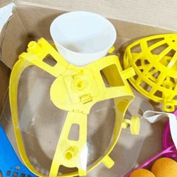 Vintage Nickelodeon Double Dare Skill Action Game Counted & Complete - Picture 6 of 11